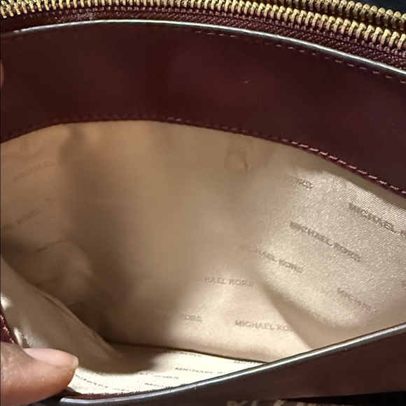 Michael Kors Medium Leather Oxblood Convertible Clutch Wristlet - Picture 7 of 11